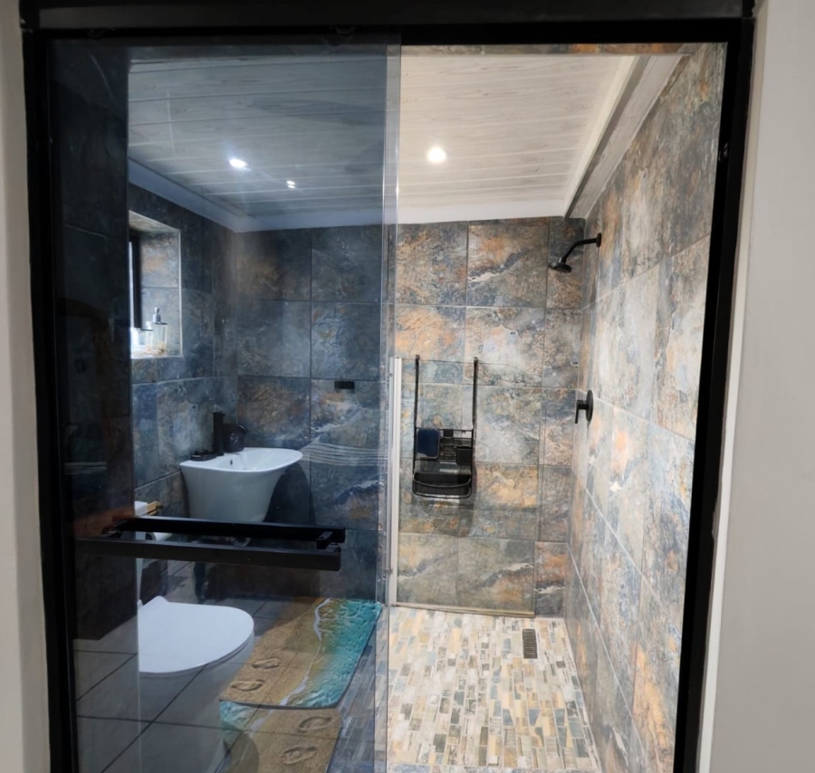 4 Bedroom Property for Sale in Boknesstrand Eastern Cape